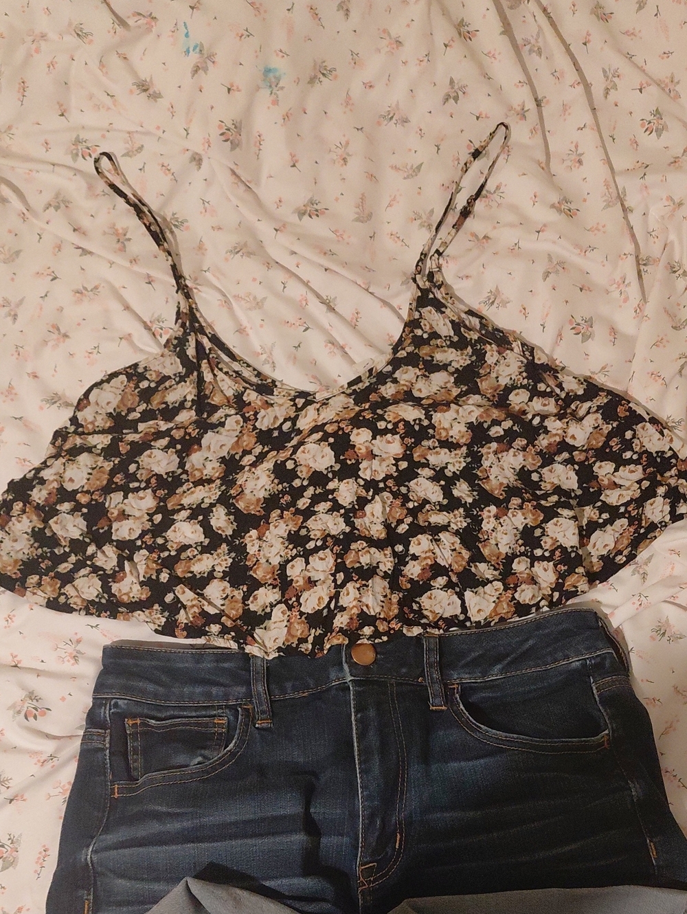 La Hearts Black Floral Spaghetti-Strap Crop Top